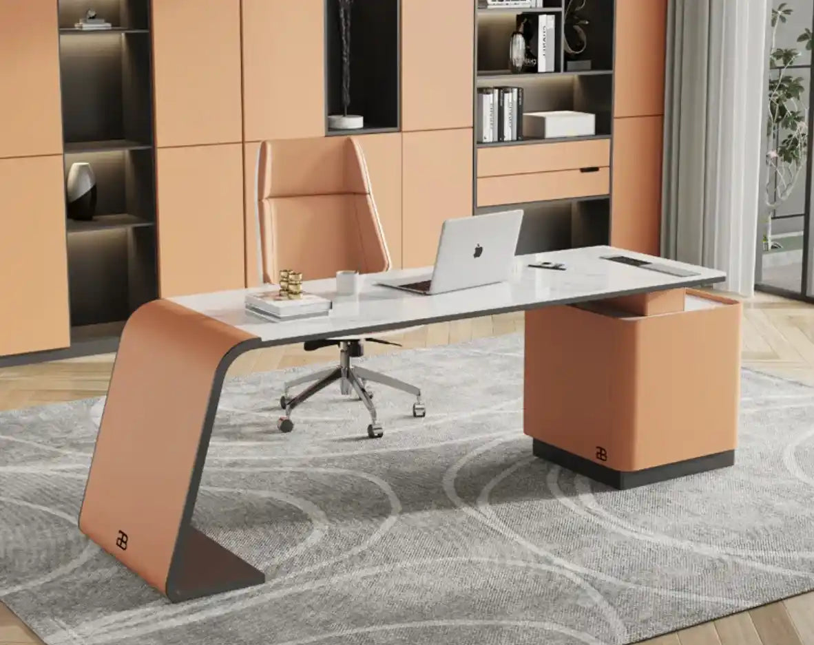 Smooth Curved Desk