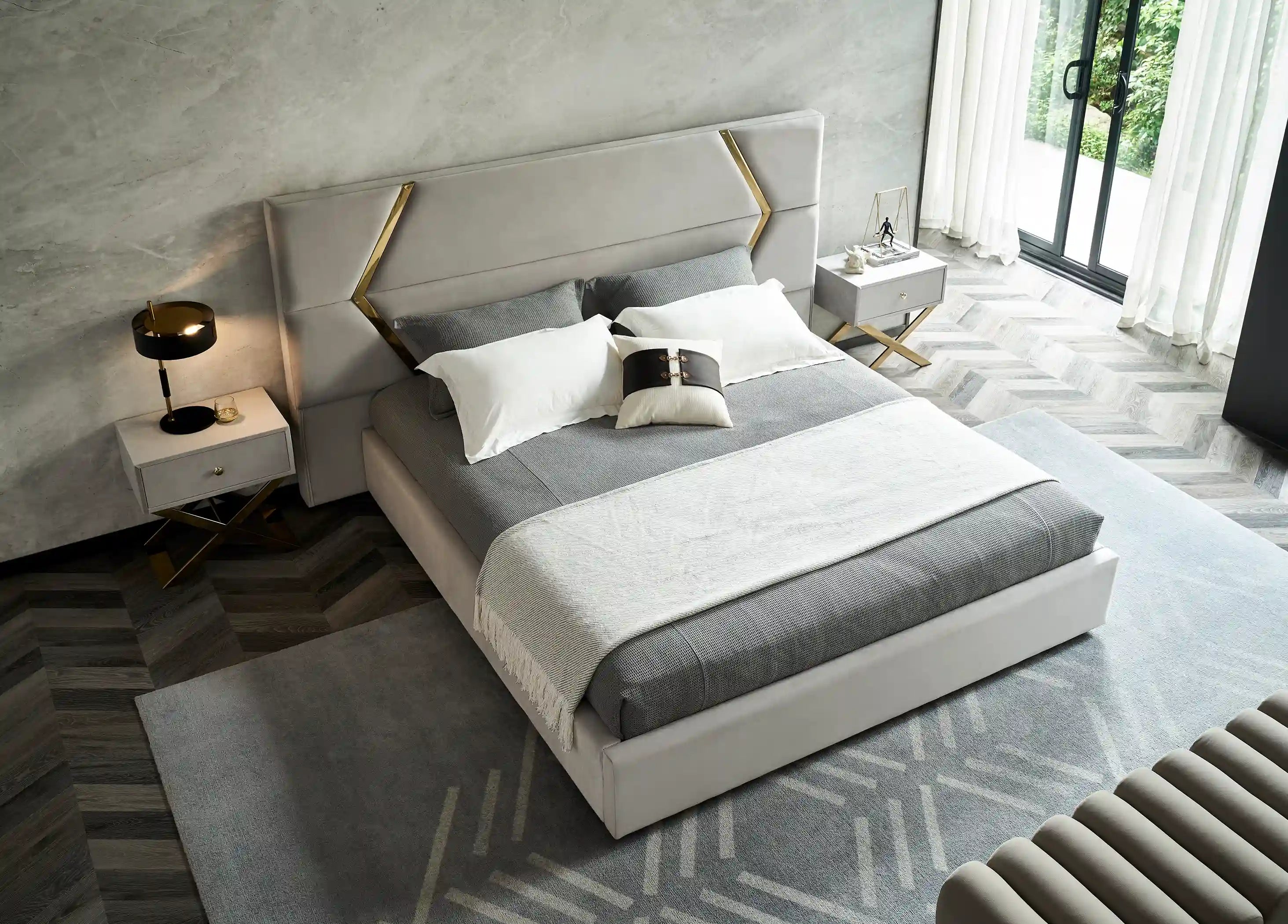 Fancy Ness Bed Set