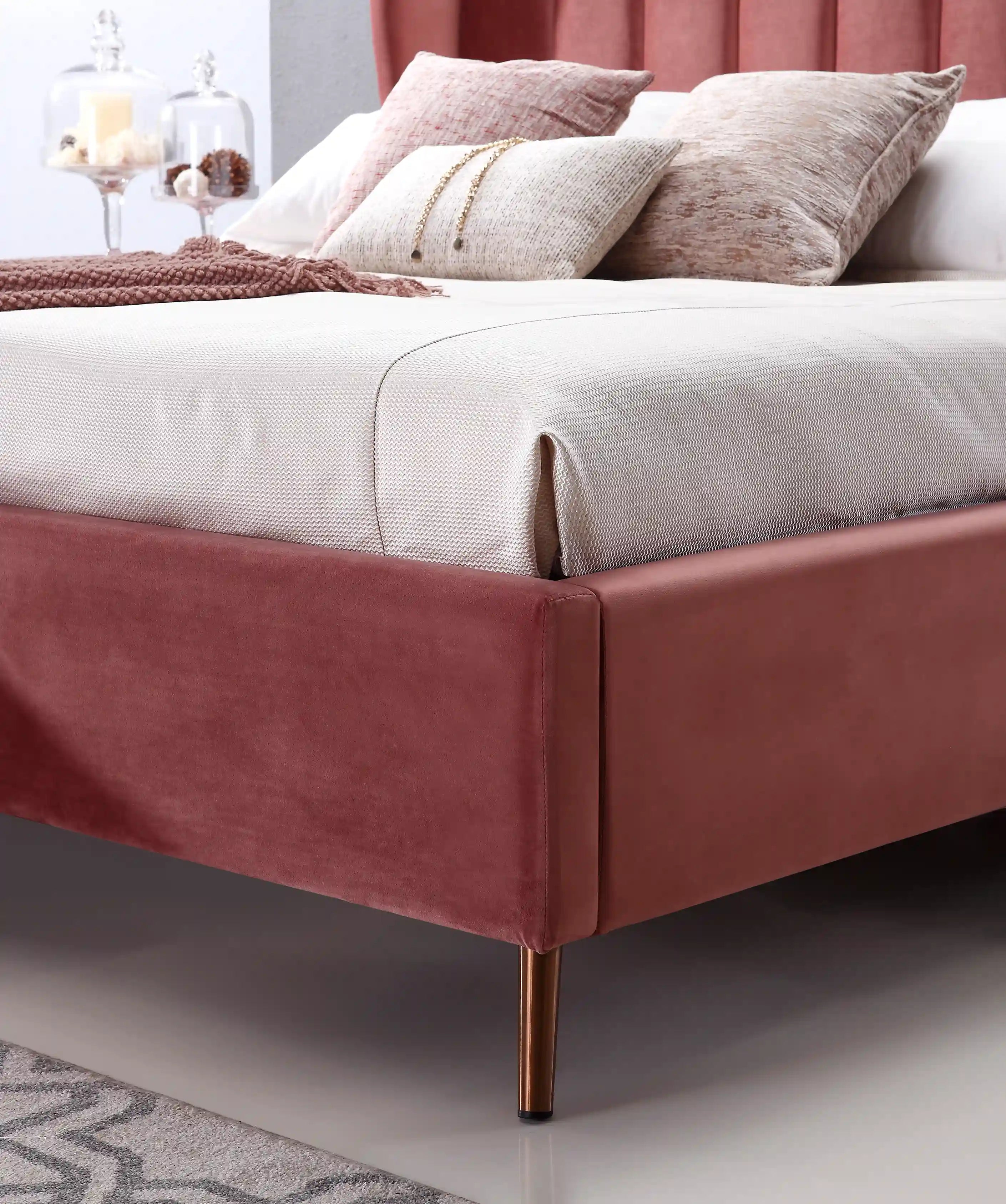 ChicCharm Bed Set